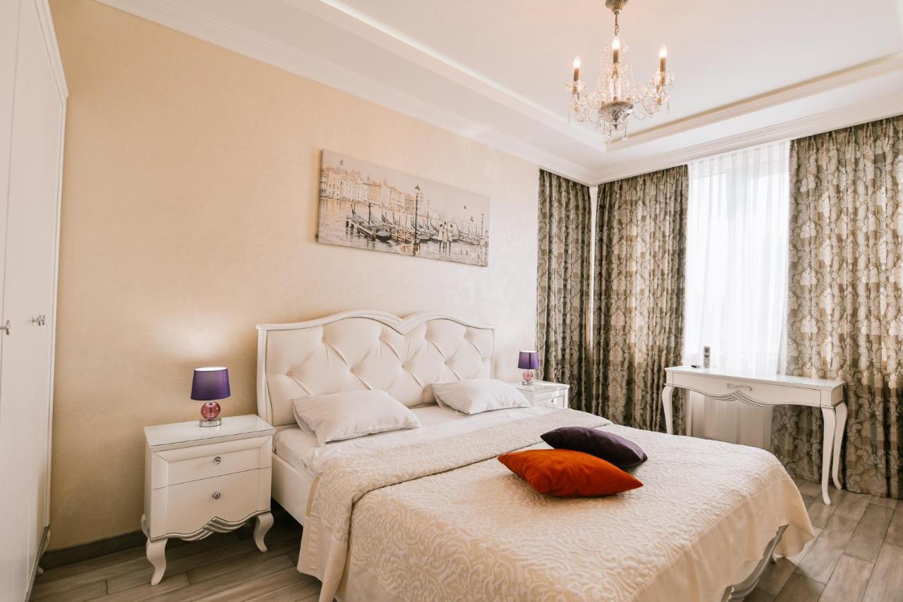 شقة Luxury For Business & Pleasure Royal 3 كييف المظهر الخارجي الصورة