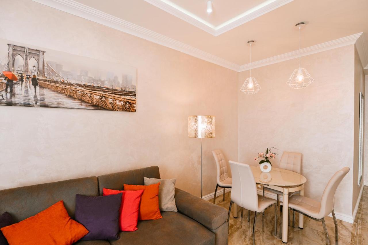 شقة Luxury For Business & Pleasure Royal 3 كييف المظهر الخارجي الصورة